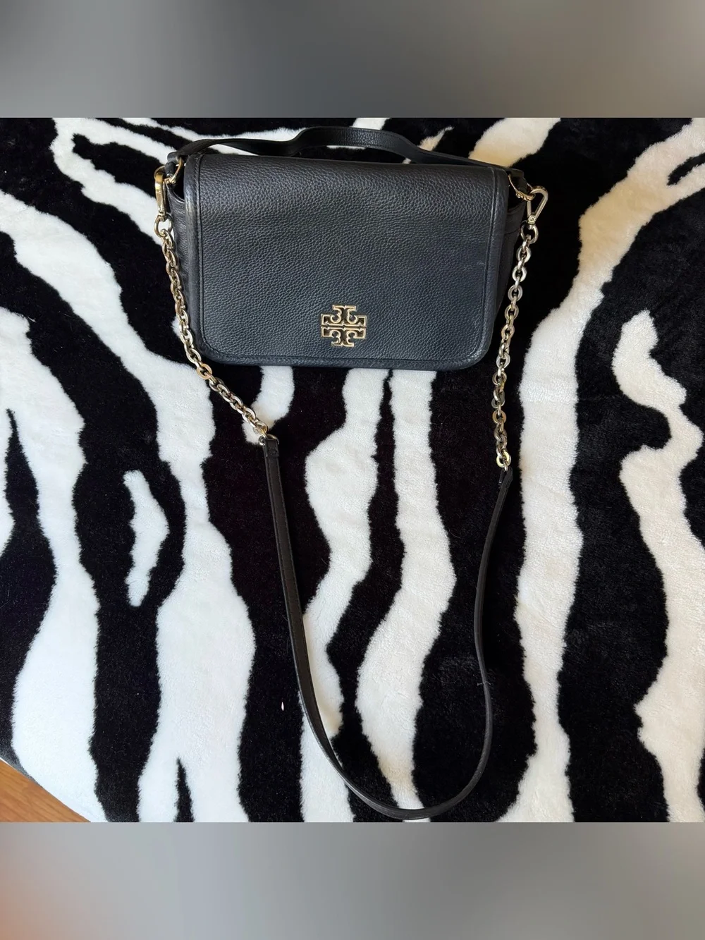 TORY BURCH Britten Black Pebbled Leather Shoulder Bag